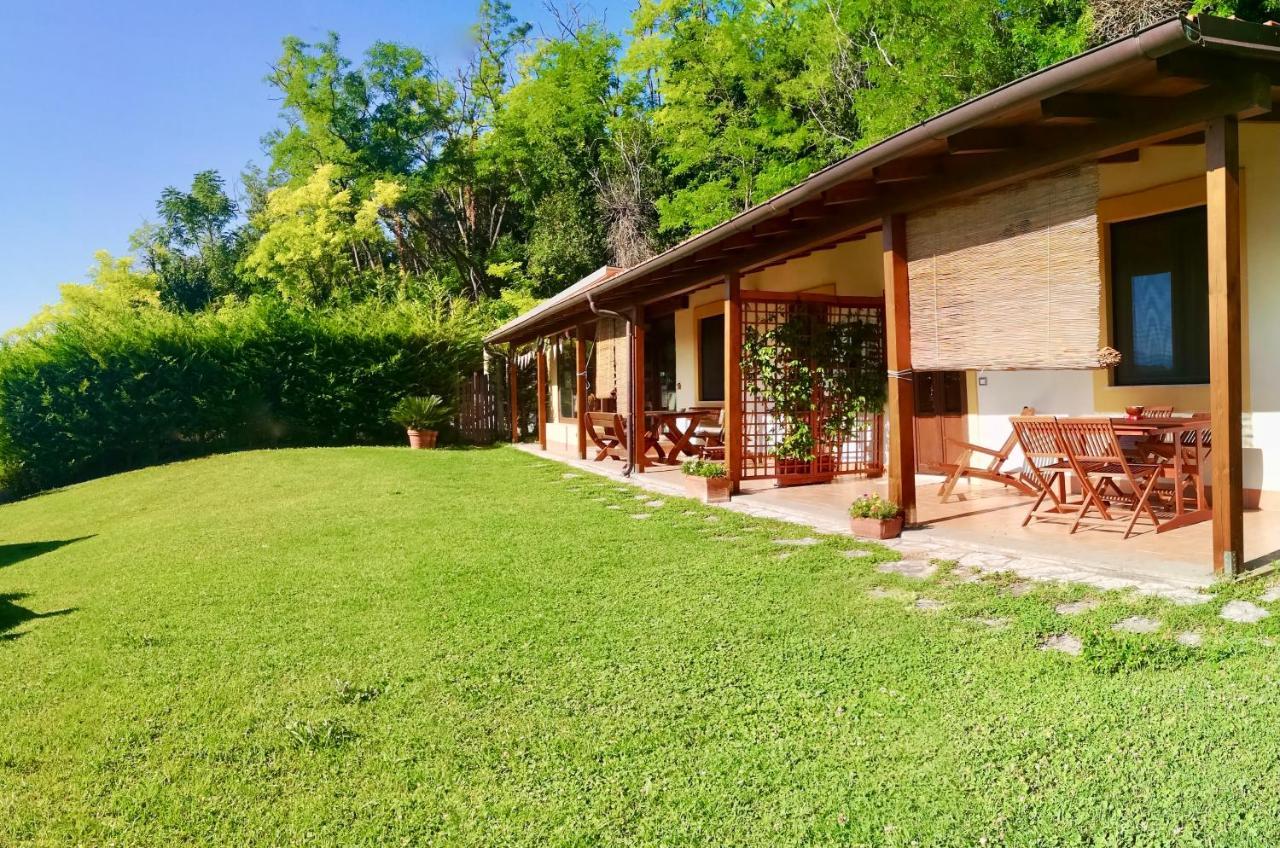 La Casa Nettarina Guest House Poggio Mirteto ภายนอก รูปภาพ