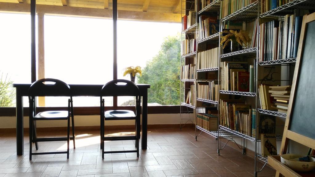 La Casa Nettarina Guest House Poggio Mirteto ภายนอก รูปภาพ